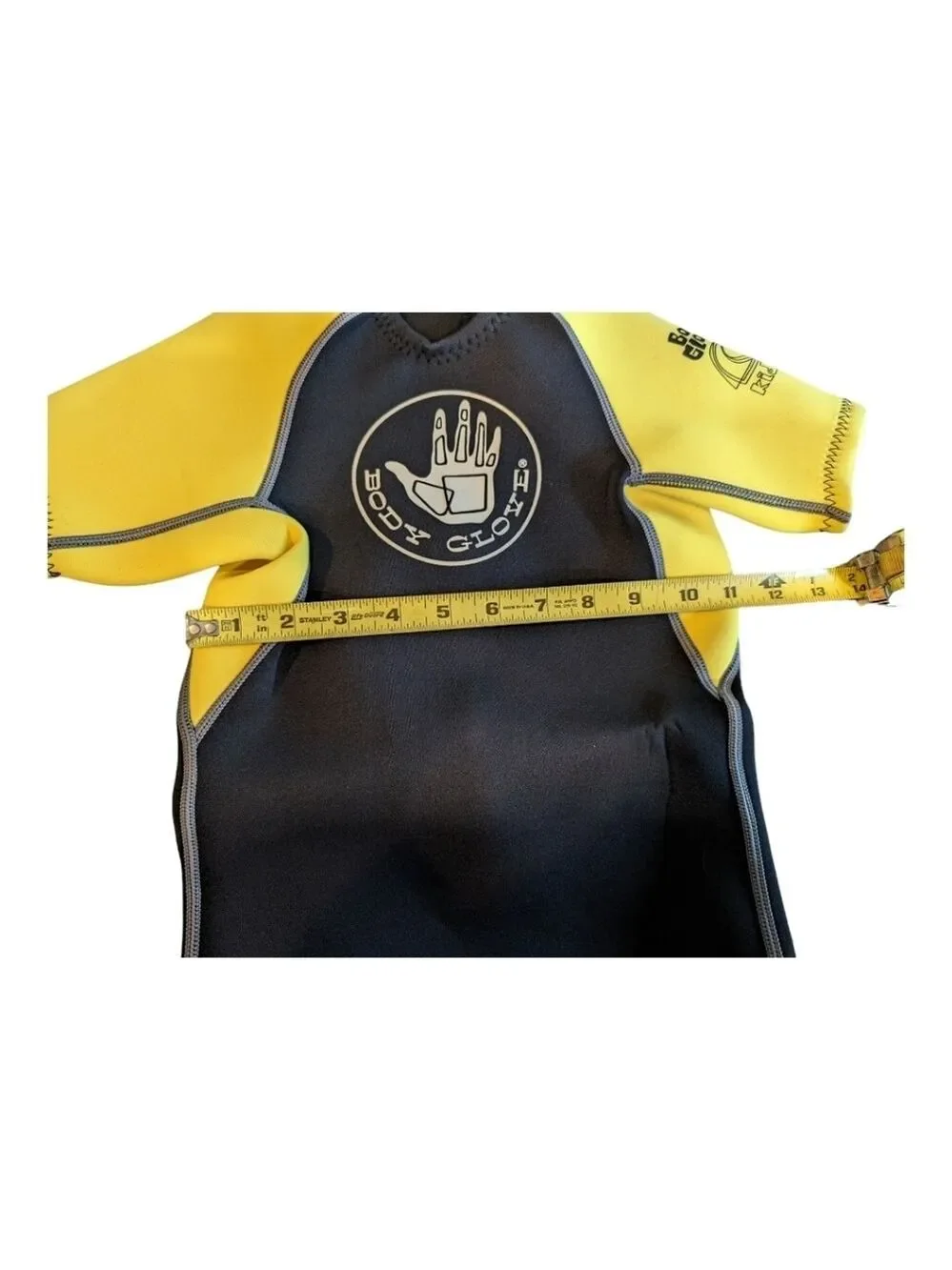 NEW Body Glove shorty wet suit, size 2